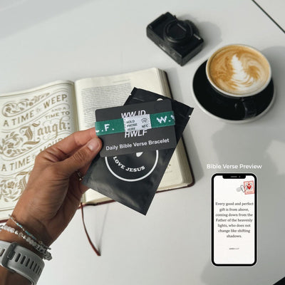 NEW! | DAILY BIBLE VERSE "WWJD X HWLF" BRACELET | GREEN