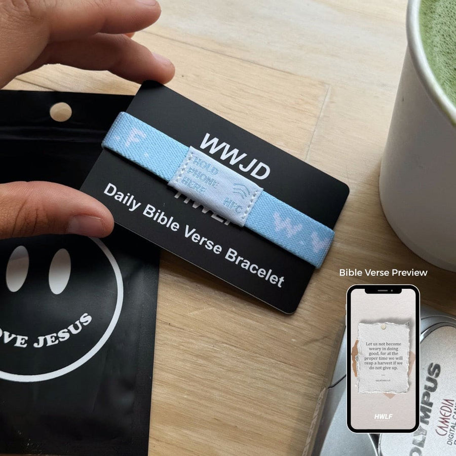 NEW! | DAILY BIBLE VERSE "WWJD X HWLF" BRACELET | LIGHT BLUE