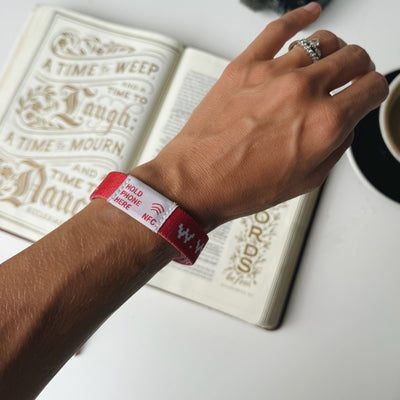 NEW! | DAILY BIBLE VERSE "WWJD X HWLF" BRACELET | RED