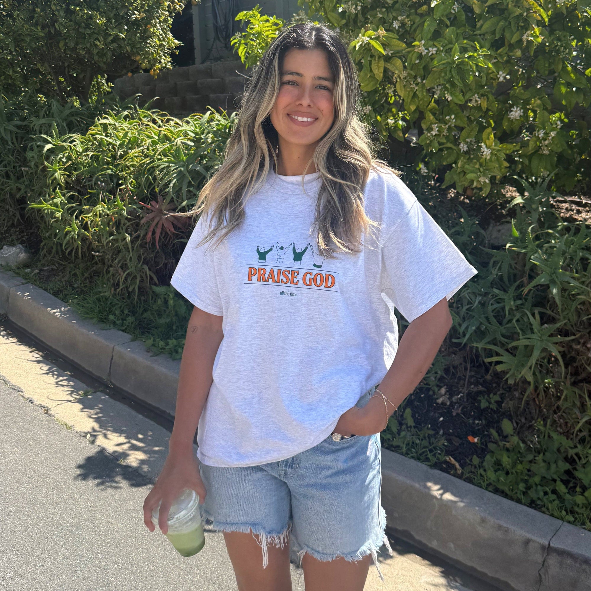 NEW! | "PRAISE GOD" TEE | ASH