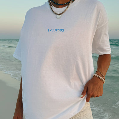 "I <3 JESUS" TEE | WHITE