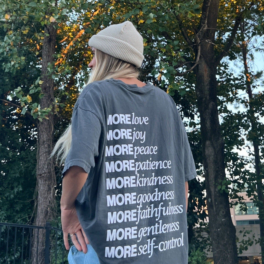 "MADE FOR MORE" PREMIUM COMFORT COLOR TEE | PEPPER