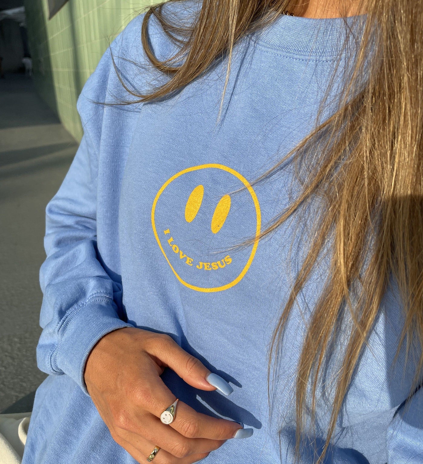 LIMITED! | SMILEY "I LOVE JESUS" | CREWNECK | CAROLINA BLUE